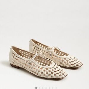 Sam Edelman Cream Cutout Flats